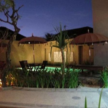 Bagus Hayden Hotel Kuta  Exterior photo