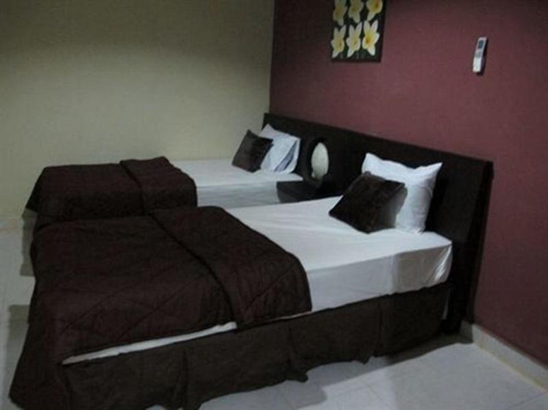 Bagus Hayden Hotel Kuta  Exterior photo
