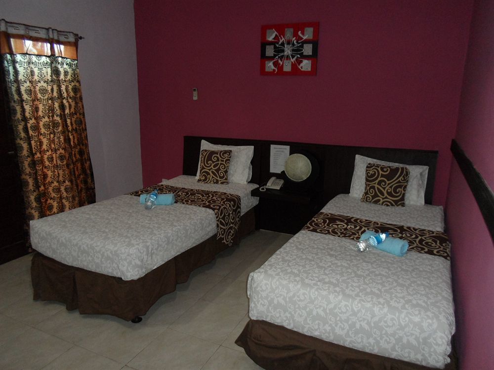 Bagus Hayden Hotel Kuta  Exterior photo